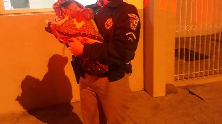 Bebê afogado é socorrido por Policiais Militares em Rebouças