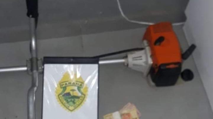 PM DA LAPA PRENDE DOIS HOMENS E RECUPERA ROÇADEIRA FURTADA