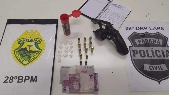 AÇÃO DA PM E PC RESULTA EM PRISÃO E APREENSÃO DE ARMA DE FOGO