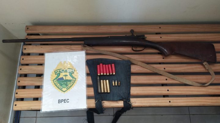 BPEC PRENDE HOMEM POR DANO E APREENDE ARMA DE FOGO NO INTERIOR DE SÃO MATEUS DO SUL