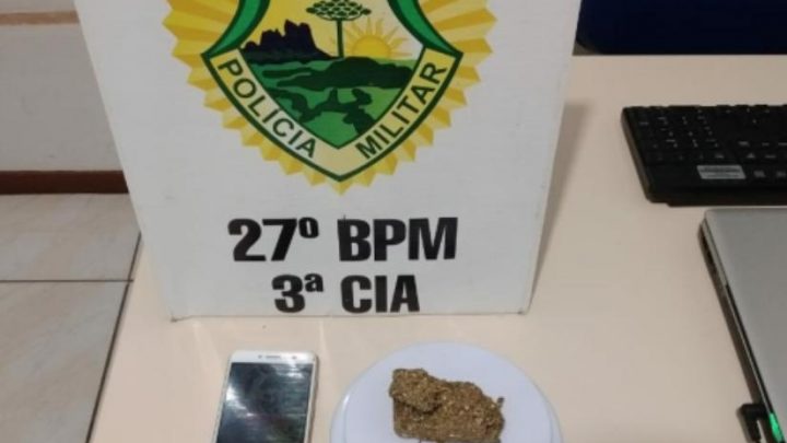 RPA aborda rapaz e localiza drogas na vila nova