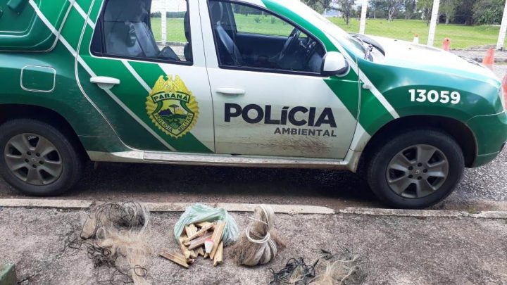 POLÍCIA MILITAR AMBIENTAL APREENDE MATERIAL PREDATÓRIO NA LAPA