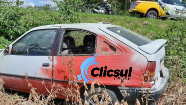 Veiculo sai de pista na PR 151 e solicitante faz Bombeiros e PRE deslocar sem ter vítimas no veiculo