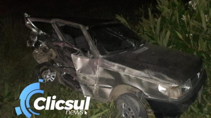 Bombeiros atendem acidente envolvendo dois veículos na BR 476 em São Mateus do Sul