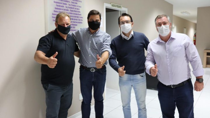 Bacil com Sandro Alex anunciam Trevo das Araucárias, na PR-151