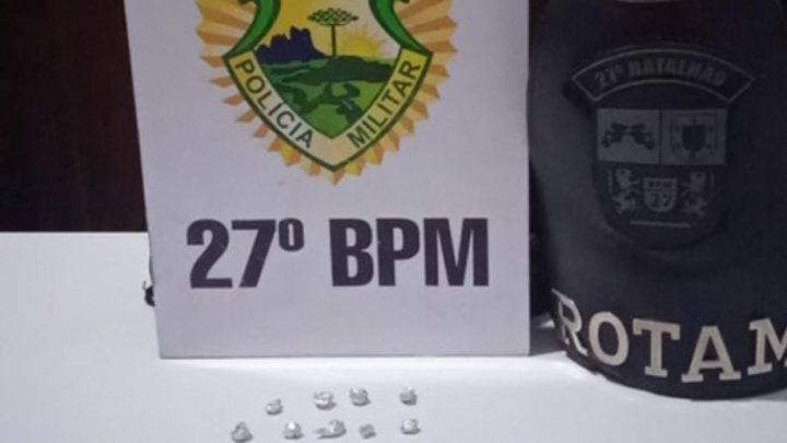 ROTAM FAZ APREENSÃO DE DROGAS COM MULHER E RAPAZ NA VILA AMARAL