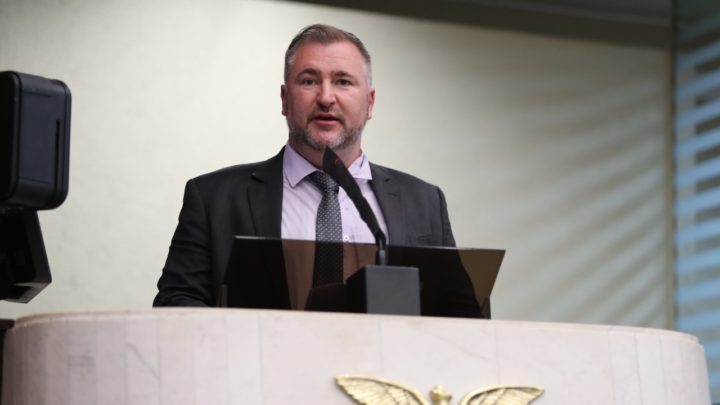 Aprovado auxílio para microempresas e microempreendedores; com aval de Bacil