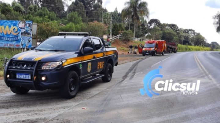Bombeiros e PRF atendem acidente envolvendo moto e caminhão na BR 476 em São Mateus do Sul