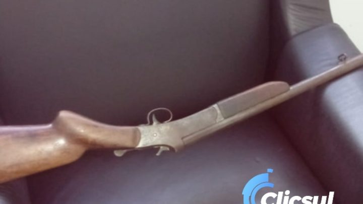 Polícia Militar de São João do Triunfo faz apreensão de arma de fogo