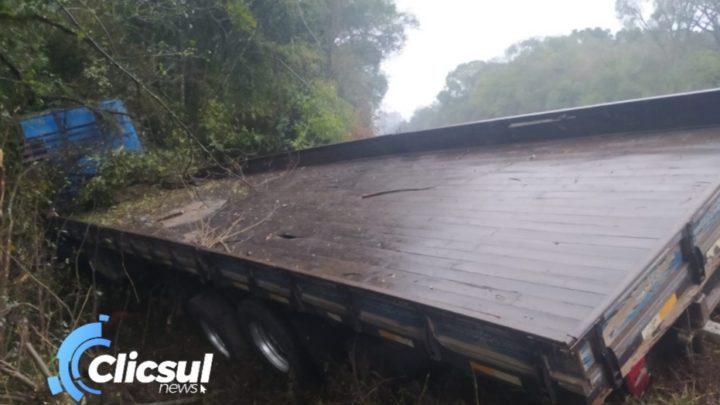 PRF e Bombeiros de São Mateus do Sul prestam atendimento a acidente envolvendo caminhões na BR 476