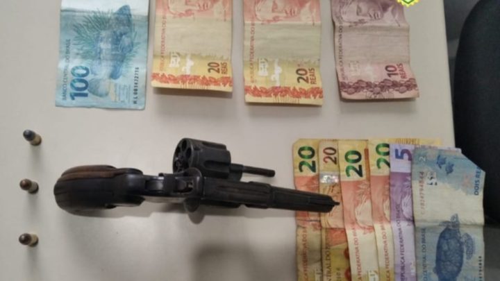 RPA E BPEC ABORDAM QUATRO HOMENS EM POSSE DE ARMA DE FOGO EM SÃO MATEUS DO SUL