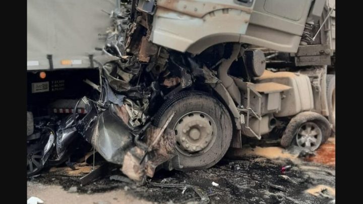 Gravíssimos acidente na rodovia do Xisto, entre Araucária e Contenda