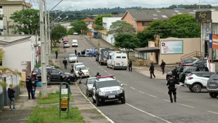 40 detentos são transferidos de São Mateus do Sul para penitenciárias da região