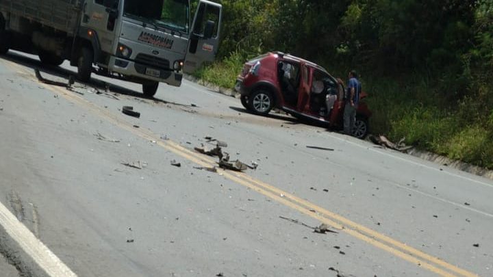 (URGENTE) ACIDENTE GRAVE NA BR 476 NA REGIÃO DA LAPA