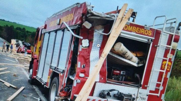 Acidente em Ponta Grossa tira a vida de cinco pessoas na BR 376