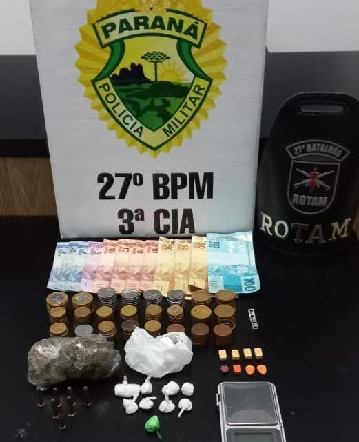 Rapaz é preso por tráfico de drogas pela ROTAM na madrugada deste sábado em São Mateus do Sul
