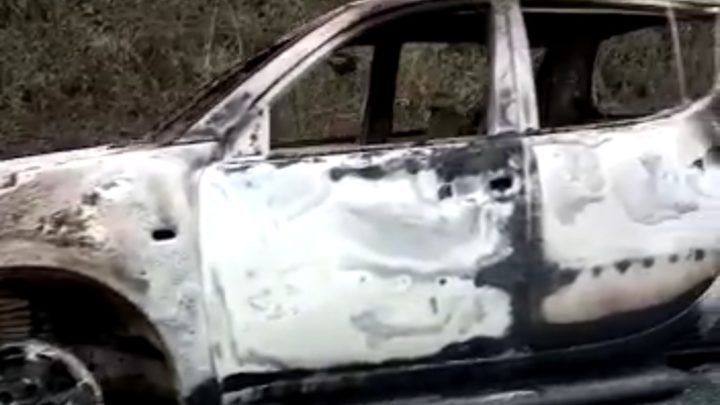 Caminhonete com placas de Irati é encontrada queimada em São João do Triunfo