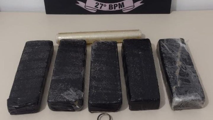 Adolescente é detido com quase 4 quilos de maconha na Vila Amaral